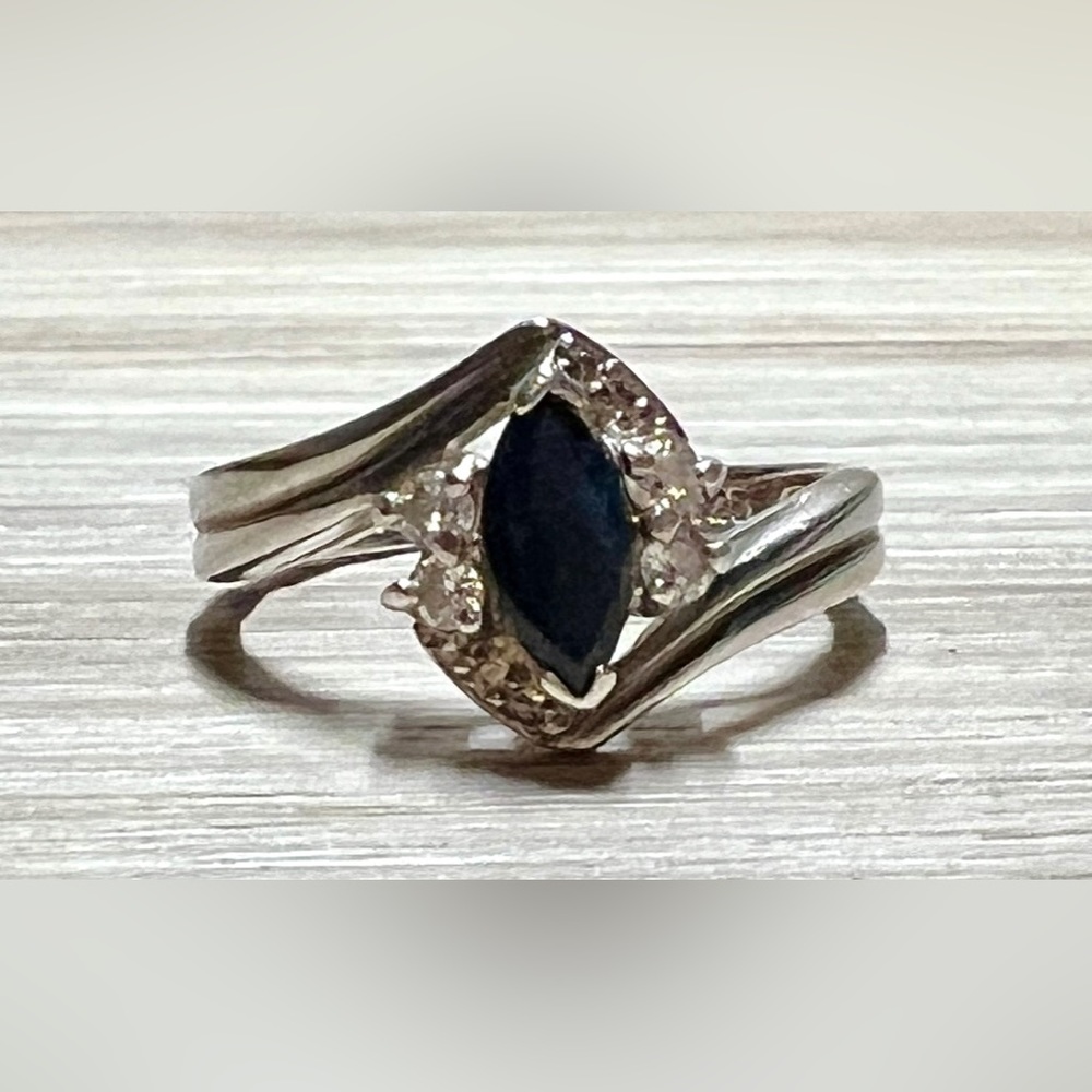 Vintage Designer Hallmarked Sterling Silver Sapphire & Diamond Ring, Size 7 - Picture 1 of 10
